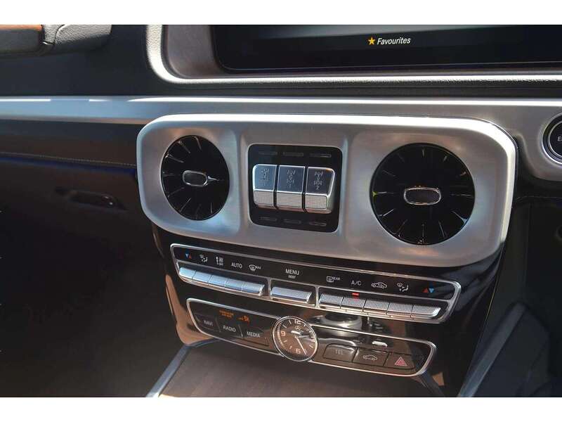 Mercedes-Benz G Class 2.9 G350d AMG Line SUV 5dr Diesel G-Tronic+ 4MATIC Euro 6 (s/s) (286 ps) | TOW - U10987