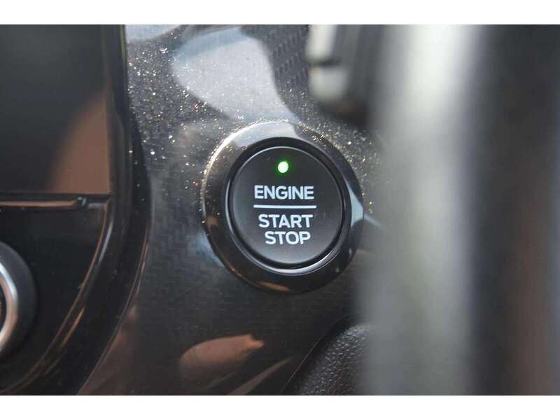 Ford Fiesta 1.0T EcoBoost ST-Line Hatchback 5dr Petrol Manual Euro 6 (s/s) (140 ps) - U10988