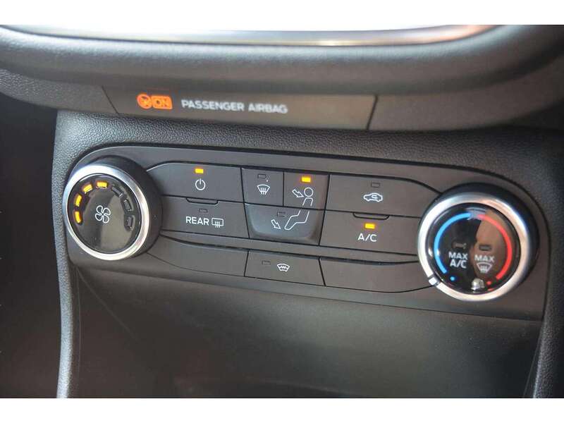 Ford Fiesta 1.0T EcoBoost ST-Line Hatchback 5dr Petrol Manual Euro 6 (s/s) (140 ps) - U10988