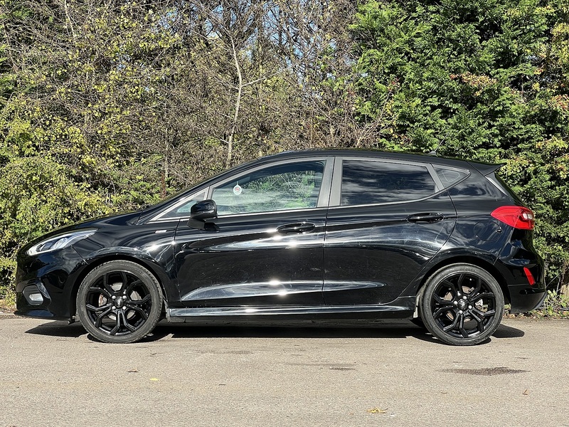 Ford Fiesta 1.0T EcoBoost ST-Line Hatchback 5dr Petrol Manual Euro 6 (s/s) (140 ps) - U10988