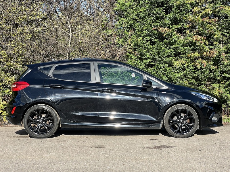 Ford Fiesta 1.0T EcoBoost ST-Line Hatchback 5dr Petrol Manual Euro 6 (s/s) (140 ps) - U10988