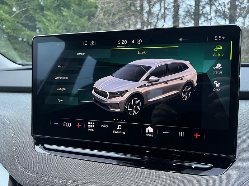 Skoda Enyaq 62kWh 60 SUV 5dr Electric Auto (179 ps) | 1 FORMER KEEPER|VAT QUALIFYING - U10995