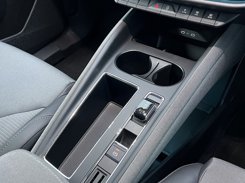 Skoda Enyaq 62kWh 60 SUV 5dr Electric Auto (179 ps) | 1 FORMER KEEPER|VAT QUALIFYING - U10995