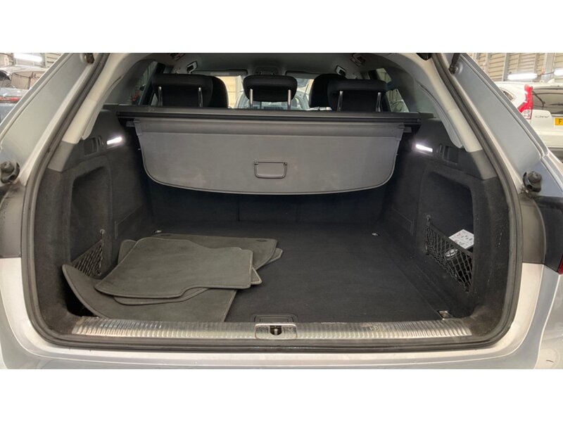 Audi A4 Allroad 2.0 TFSI 45 Sport Estate 5dr Petrol S Tronic quattro Euro 6 (s/s) (245 ps) - U10996