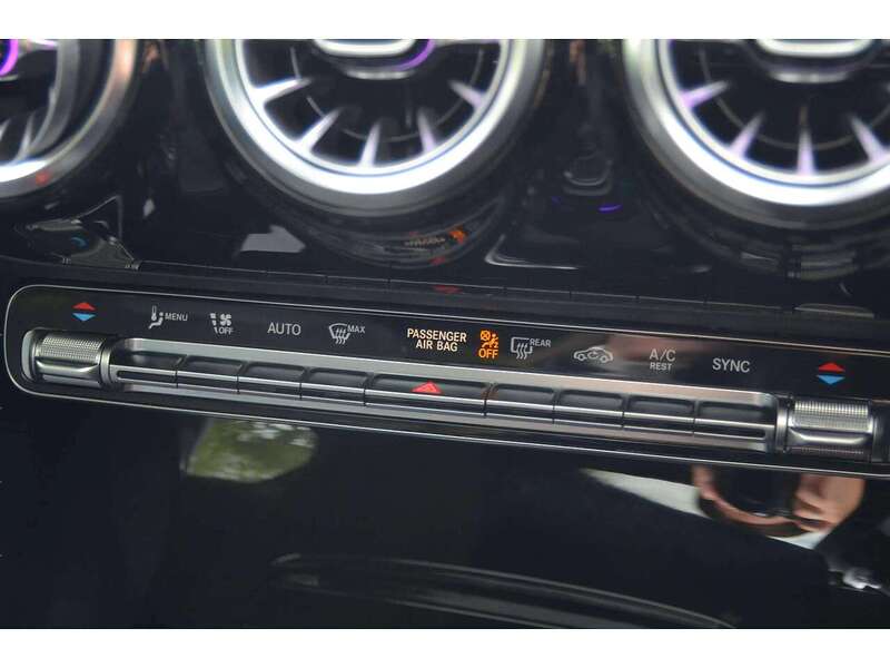 Mercedes-Benz A Class 2.0 A200d AMG Line Edition (Premium Plus) Saloon 4dr Diesel 8G-DCT Euro 6 (s/s) (150 ps) | PAN - U11007