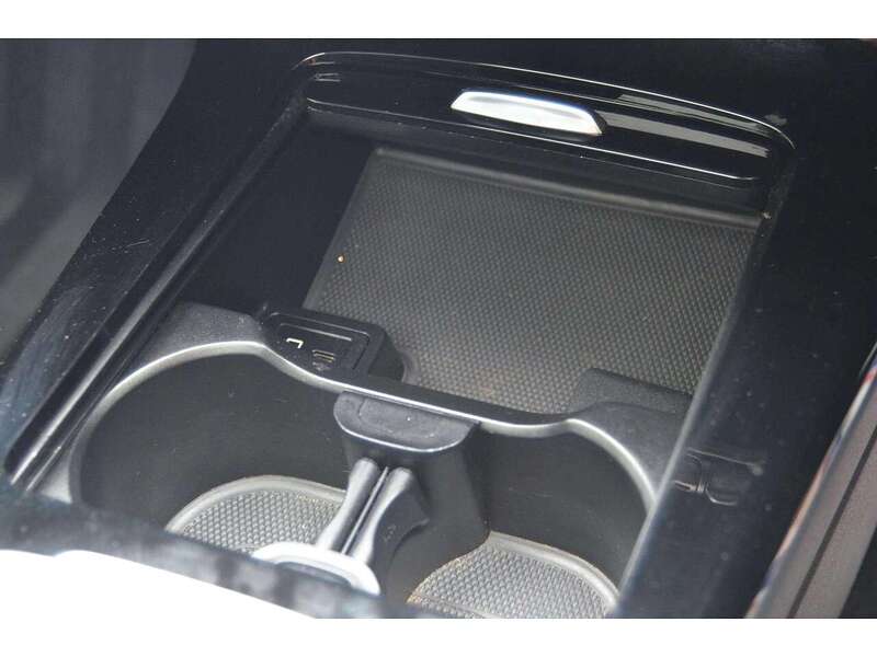 Mercedes-Benz A Class 2.0 A200d AMG Line Edition (Premium Plus) Saloon 4dr Diesel 8G-DCT Euro 6 (s/s) (150 ps) | PAN - U11007