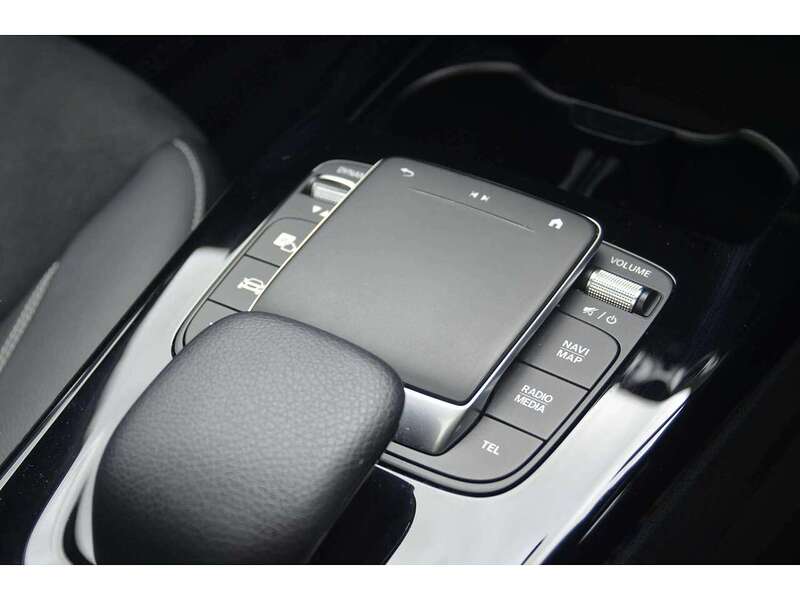 Mercedes-Benz A Class 2.0 A200d AMG Line Edition (Premium Plus) Saloon 4dr Diesel 8G-DCT Euro 6 (s/s) (150 ps) | PAN - U11007