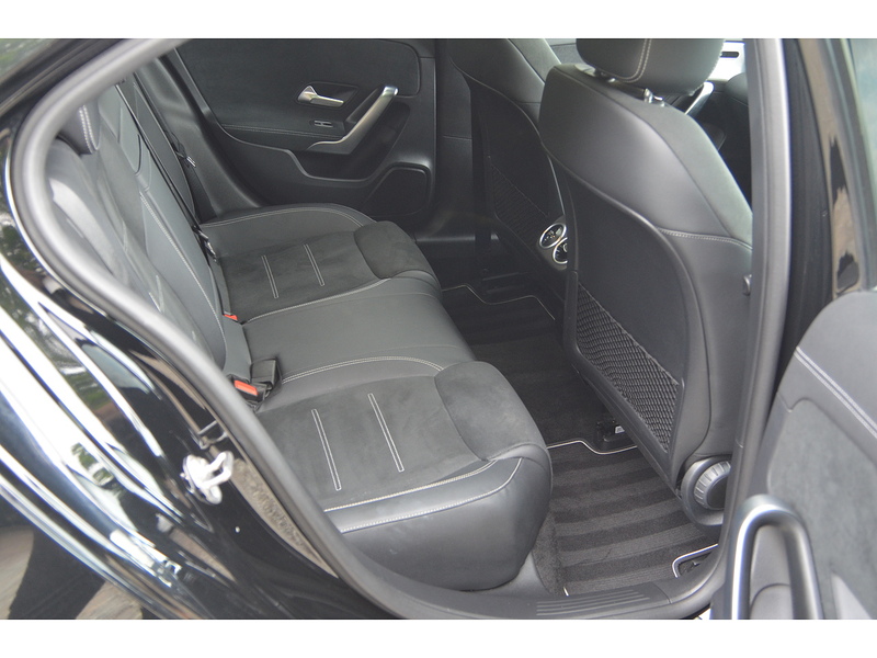 Mercedes-Benz A Class 2.0 A200d AMG Line Edition (Premium Plus) Saloon 4dr Diesel 8G-DCT Euro 6 (s/s) (150 ps) | PAN - U11007