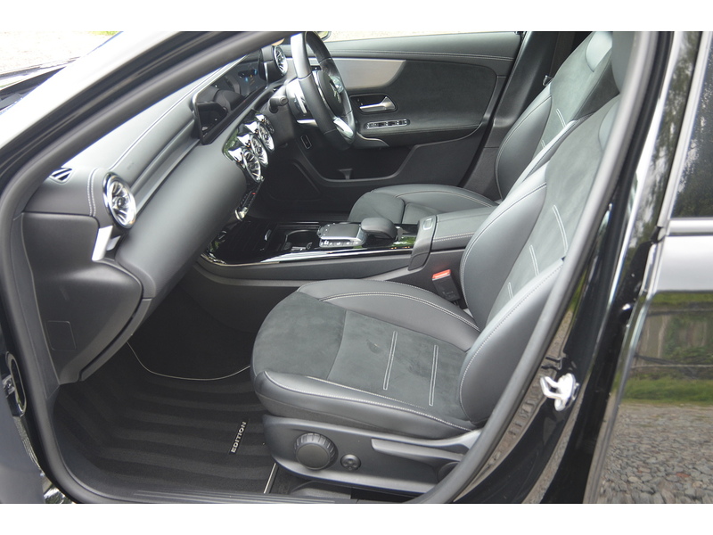 Mercedes-Benz A Class 2.0 A200d AMG Line Edition (Premium Plus) Saloon 4dr Diesel 8G-DCT Euro 6 (s/s) (150 ps) | PAN - U11007