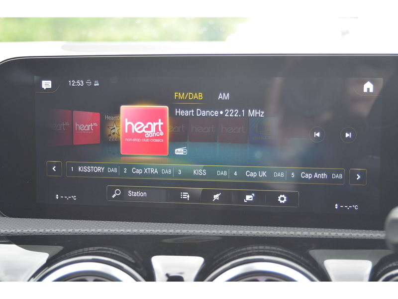 Mercedes-Benz A Class 2.0 A200d AMG Line Edition (Premium Plus) Saloon 4dr Diesel 8G-DCT Euro 6 (s/s) (150 ps) | PAN - U11007