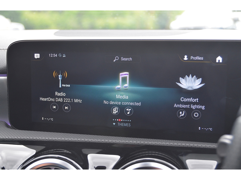 Mercedes-Benz A Class 2.0 A200d AMG Line Edition (Premium Plus) Saloon 4dr Diesel 8G-DCT Euro 6 (s/s) (150 ps) | PAN - U11007