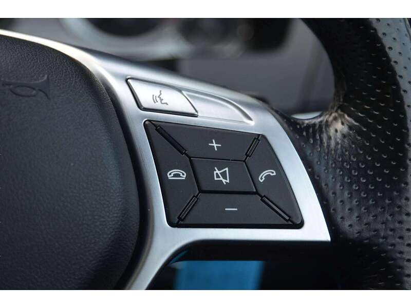 Mercedes-Benz E Class 2.1 E220 CDI BlueEfficiency Sport Coupe 2dr Diesel G-Tronic+ Euro 5 (s/s) (170 ps) | PAN - U11011