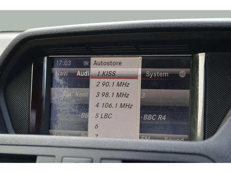 Mercedes-Benz E Class 2.1 E220 CDI BlueEfficiency Sport Coupe 2dr Diesel G-Tronic+ Euro 5 (s/s) (170 ps) | PAN - U11011