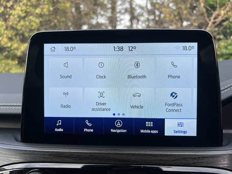 Ford Kuga 2.5 Duratec 14.4kWh Vignale SUV 5dr Petrol Plug-in Hybrid CVT Euro 6 (s/s) (225 ps) | 1 FORMER - U11013