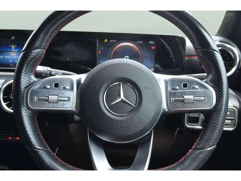 Mercedes-Benz A Class 1.3 A180 AMG Line Hatchback 5dr Petrol 7G-DCT Euro 6 (s/s) (136 ps) | H/SEATS|R/CAM|BTOOTH|NAV - U11016