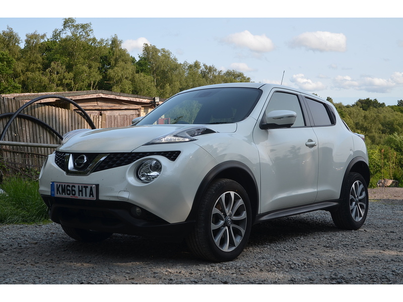 Nissan Juke 1.2 DIG-T Tekna SUV 5dr Petrol Manual Euro 6 (s/s) (115 ps) | R/CAM|PRIVACY|NAV|BTOOTH - U11018