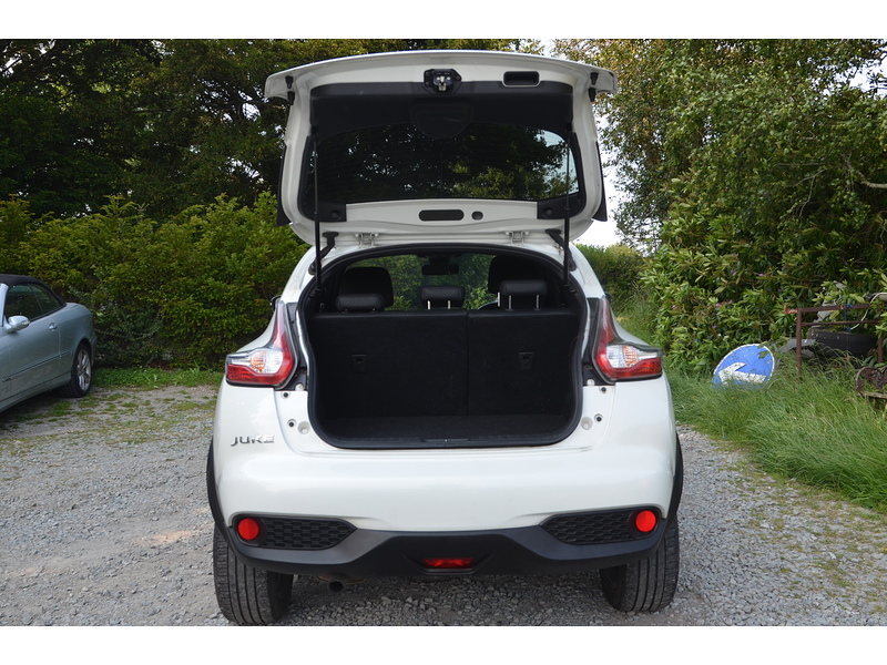 Nissan Juke 1.2 DIG-T Tekna SUV 5dr Petrol Manual Euro 6 (s/s) (115 ps) | R/CAM|PRIVACY|NAV|BTOOTH - U11018