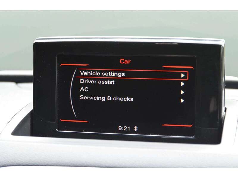 Audi Q3 2.0 TDI S line SUV 5dr Diesel Manual Euro 5 (s/s) (140 ps) - U11019
