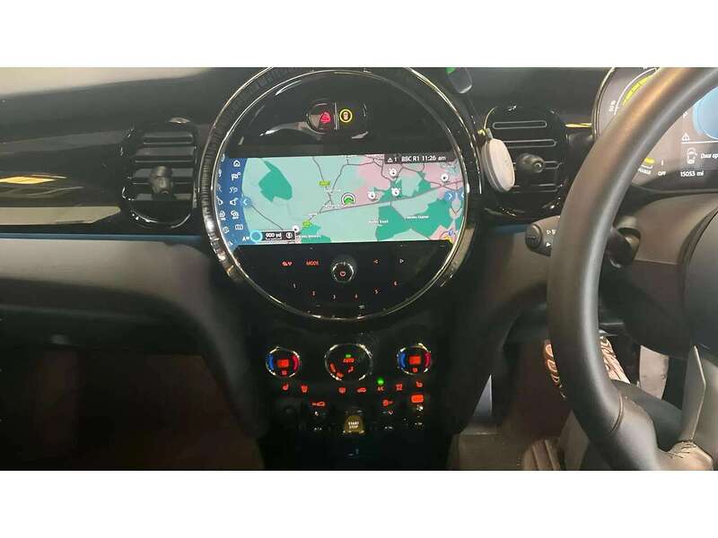 MINI Electric Hatch Cooper SE 32.6kWh Level 2 Hatchback 3dr Electric Auto (184 ps) - U11026