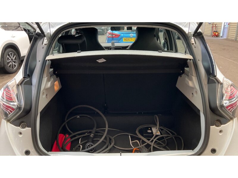 Renault Zoe R135 52kWh Iconic Hatchback 5dr Electric Auto (i) (134 bhp) | R/CAM|CRUISE|NAV|A/C - U11028