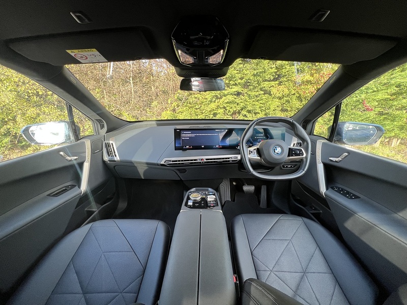 BMW iX 40 76.6kWh M Sport SUV 5dr Electric Auto xDrive (326 ps) | PRIVACY|R/CAM|1 OWNER|VAT Q - U11032