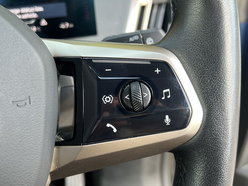 BMW iX 40 76.6kWh M Sport SUV 5dr Electric Auto xDrive (326 ps) | PRIVACY|R/CAM|1 OWNER|VAT Q - U11032