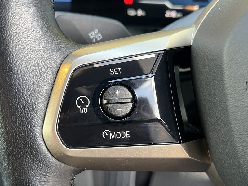 BMW iX 40 76.6kWh M Sport SUV 5dr Electric Auto xDrive (326 ps) | PRIVACY|R/CAM|1 OWNER|VAT Q - U11032