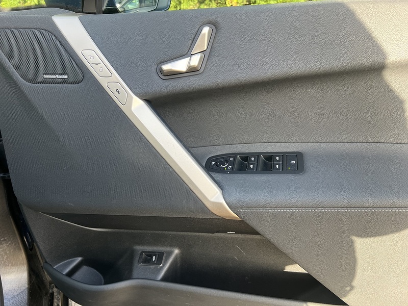 BMW iX 40 76.6kWh M Sport SUV 5dr Electric Auto xDrive (326 ps) | PRIVACY|R/CAM|1 OWNER|VAT Q - U11032