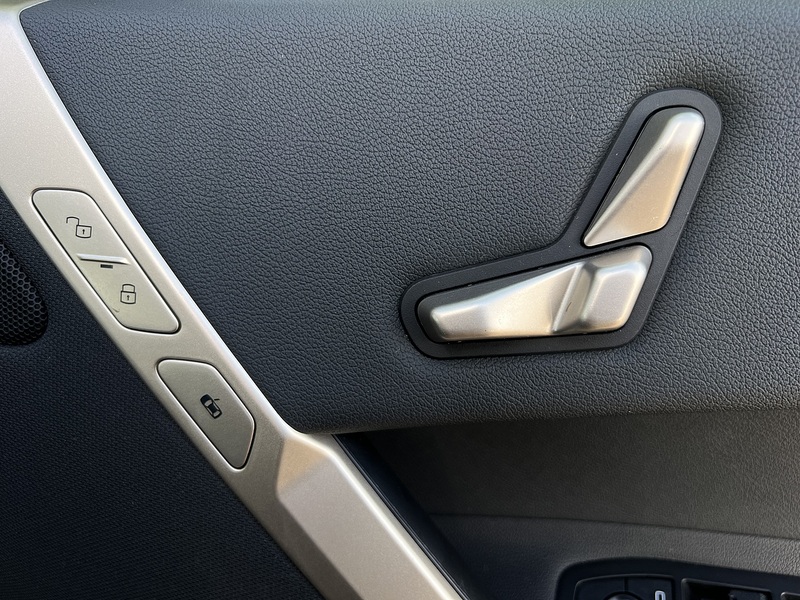 BMW iX 40 76.6kWh M Sport SUV 5dr Electric Auto xDrive (326 ps) | PRIVACY|R/CAM|1 OWNER|VAT Q - U11032