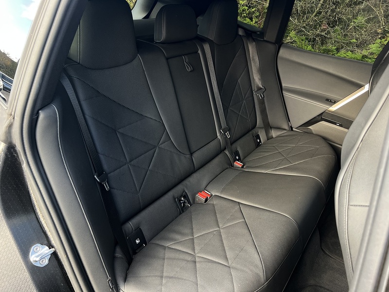 BMW iX 40 76.6kWh M Sport SUV 5dr Electric Auto xDrive (326 ps) | PRIVACY|R/CAM|1 OWNER|VAT Q - U11032