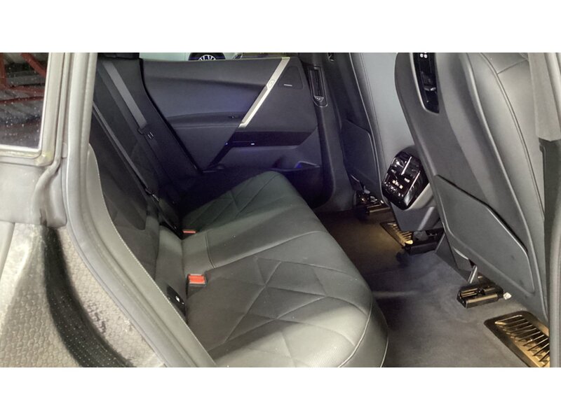 BMW iX 40 76.6kWh M Sport Edition SUV 5dr Electric Auto xDrive (326 ps) | PAN ROOF|PRIVACY|VATQ|1 OWNER - U11033