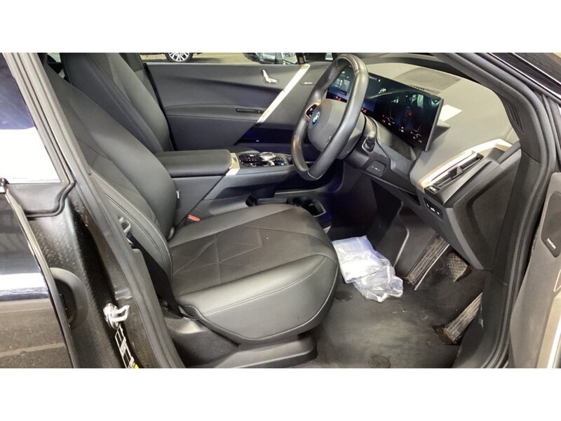 BMW iX 40 76.6kWh M Sport Edition SUV 5dr Electric Auto xDrive (326 ps) | PAN ROOF|PRIVACY|VATQ|1 OWNER - U11033