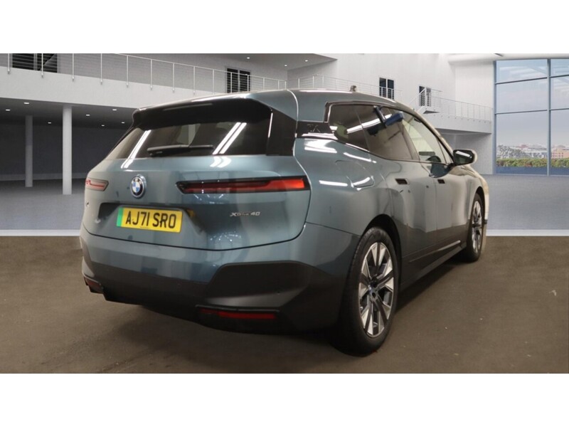 BMW iX 40 76.6kWh Sport SUV 5dr Electric Auto xDrive (326 ps) | PAN ROOF|PRIVACY|VATQ|1 OWNER - U11035