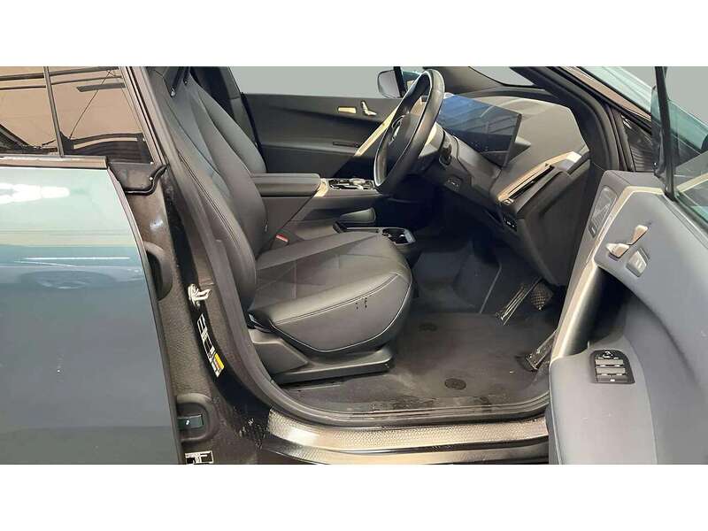 BMW iX 40 76.6kWh Sport SUV 5dr Electric Auto xDrive (326 ps) | PAN ROOF|PRIVACY|VATQ|1 OWNER - U11035