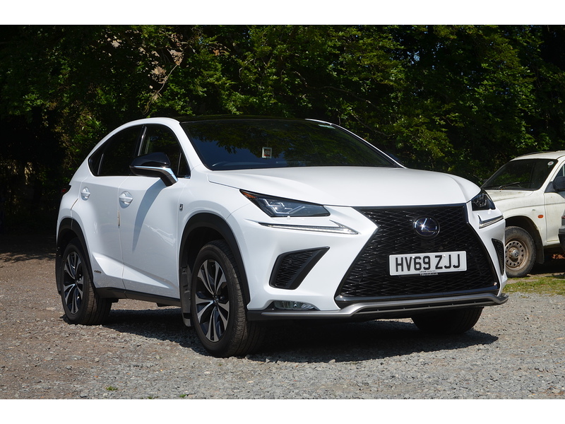 Lexus NX 2.5 300h GPF F Sport SUV 5dr Petrol Hybrid E-CVT 4WD Euro 6 (s/s) (197 ps) - U11041