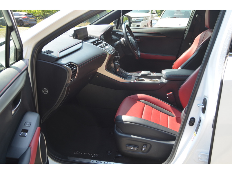 Lexus NX 2.5 300h GPF F Sport SUV 5dr Petrol Hybrid E-CVT 4WD Euro 6 (s/s) (197 ps) - U11041