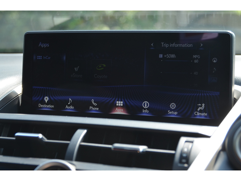 Lexus NX 2.5 300h GPF F Sport SUV 5dr Petrol Hybrid E-CVT 4WD Euro 6 (s/s) (197 ps) - U11041