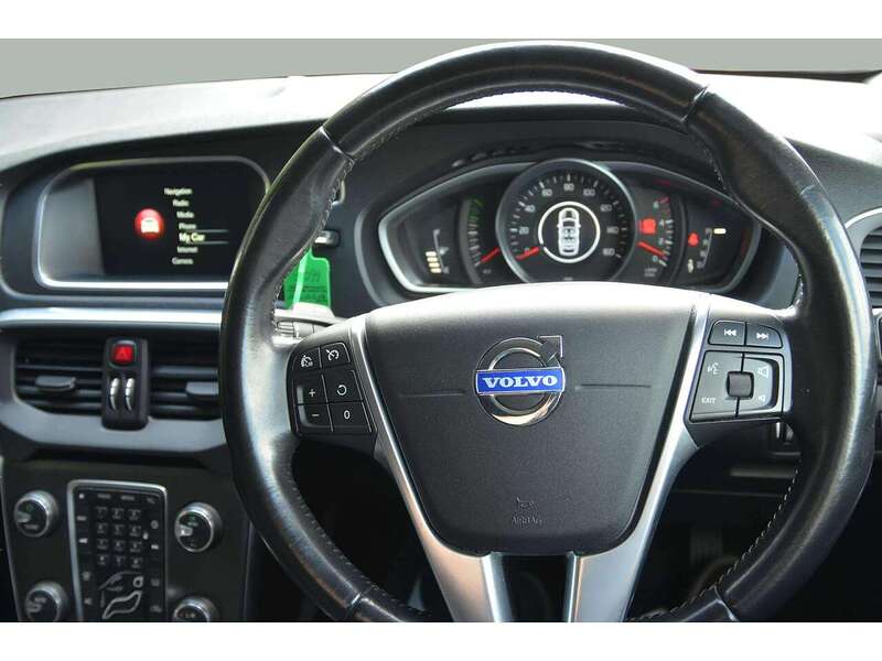 Volvo V40 2.0 D3 SE Nav Hatchback 5dr Diesel Geartronic Euro 5 (s/s) (150 ps) | R/CAM|CRUISE|BLUETOOTH|NAV - U11045