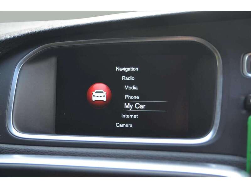 Volvo V40 2.0 D3 SE Nav Hatchback 5dr Diesel Geartronic Euro 5 (s/s) (150 ps) | R/CAM|CRUISE|BLUETOOTH|NAV - U11045