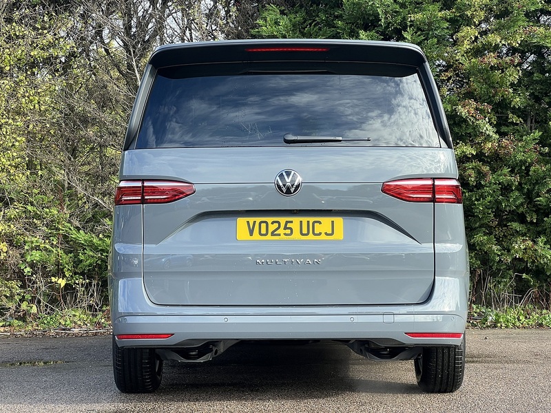 Volkswagen Multivan 2.0 TDI Style DSG Euro 6 (s/s) 5dr - U11047