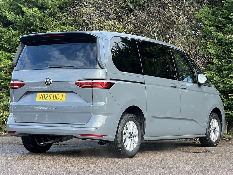 Volkswagen Multivan 2.0 TDI Style DSG Euro 6 (s/s) 5dr - U11047