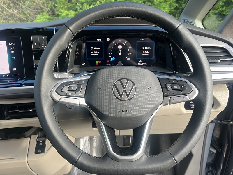 Volkswagen Multivan 2.0 TDI Style DSG Euro 6 (s/s) 5dr - U11047