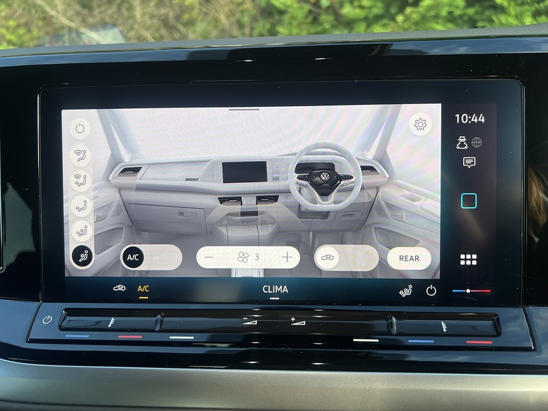 Volkswagen Multivan 2.0 TDI Style DSG Euro 6 (s/s) 5dr - U11047