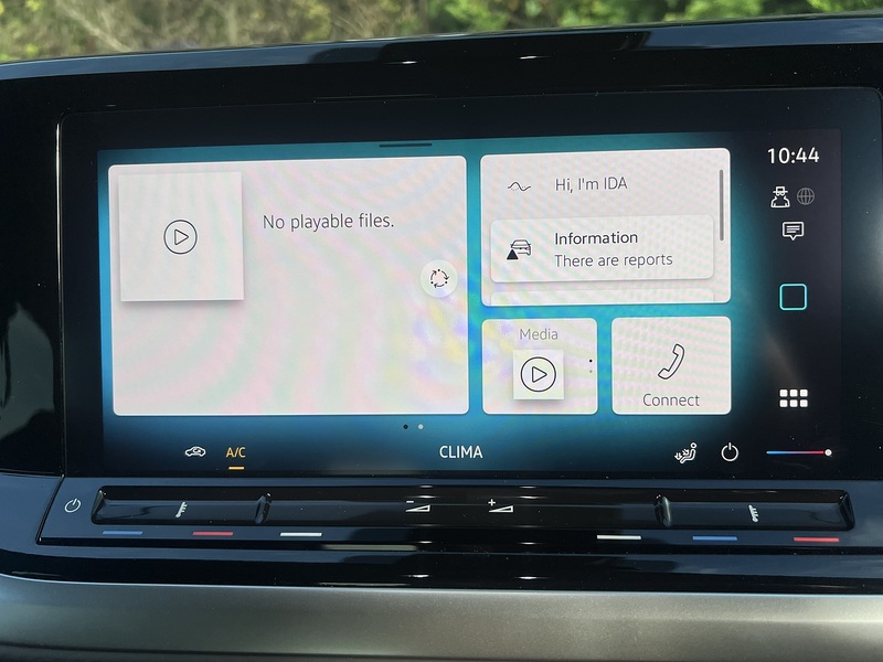 Volkswagen Multivan 2.0 TDI Style DSG Euro 6 (s/s) 5dr - U11047