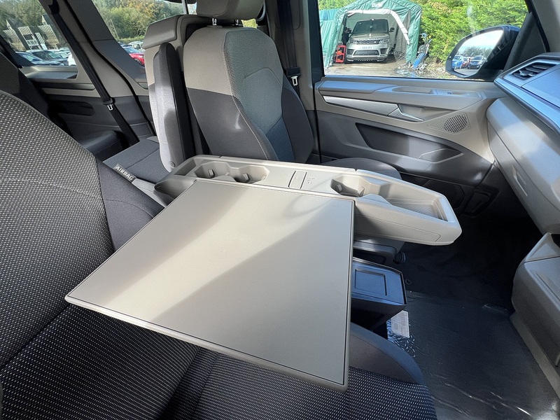 Volkswagen Multivan 2.0 TDI Style DSG Euro 6 (s/s) 5dr - U11047