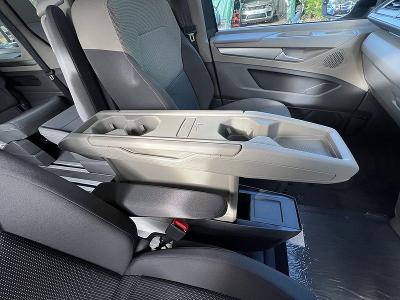 Volkswagen Multivan 2.0 TDI Style DSG Euro 6 (s/s) 5dr - U11047