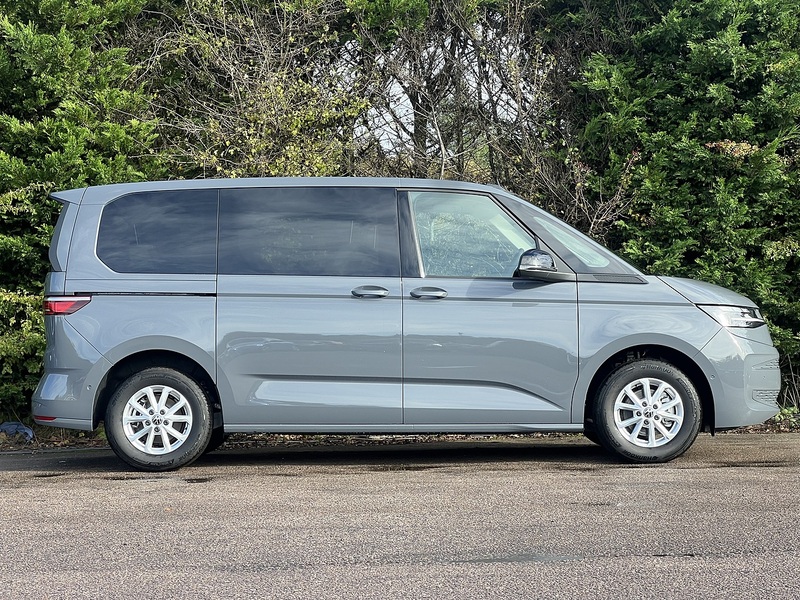 Volkswagen Multivan 2.0 TDI Style DSG Euro 6 (s/s) 5dr - U11047