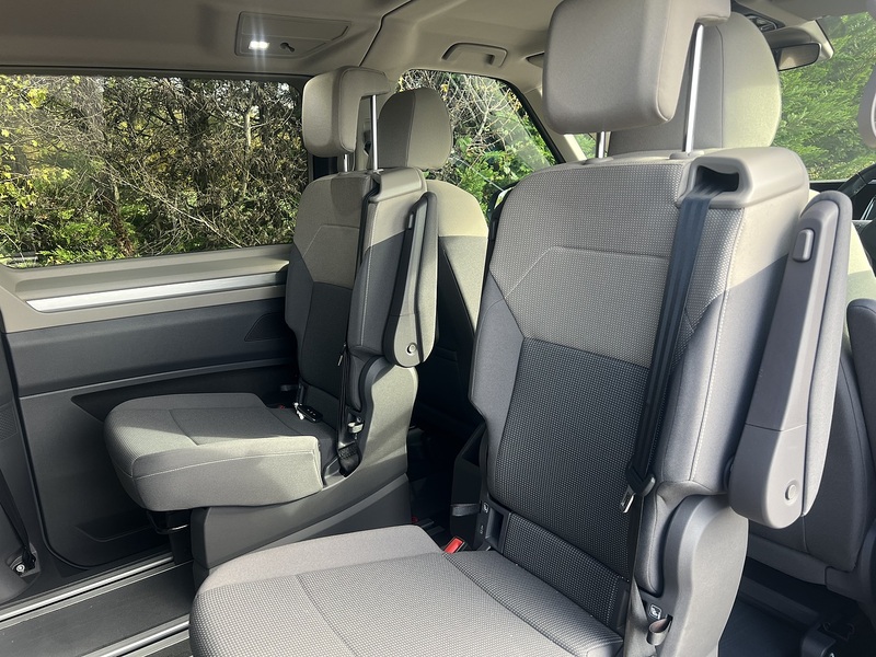 Volkswagen Multivan 2.0 TDI Style DSG Euro 6 (s/s) 5dr - U11047