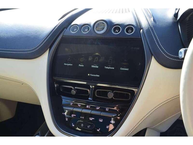 Aston Martin DBX 4.0 V8 SUV 5dr Petrol Auto 4WD Euro 6 (s/s) (550 ps) | PAN ROOF|H/SEATS|R/CAM - U11048