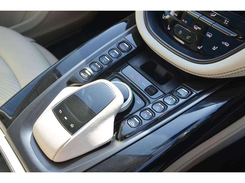 Aston Martin DBX 4.0 V8 SUV 5dr Petrol Auto 4WD Euro 6 (s/s) (550 ps) | PAN ROOF|H/SEATS|R/CAM - U11048